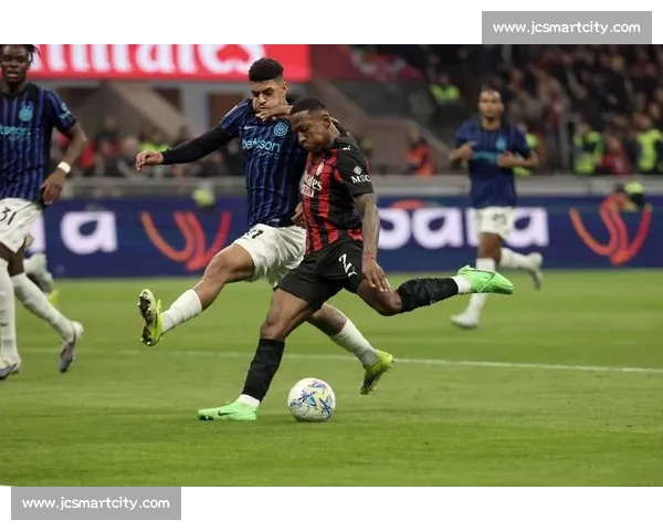 意甲赛季最新动态:尤文图斯、AC米兰与国际米兰争夺冠军之路分析 意甲赛季最新动态:尤文图斯、AC米兰与国际米兰争夺冠军之路分析